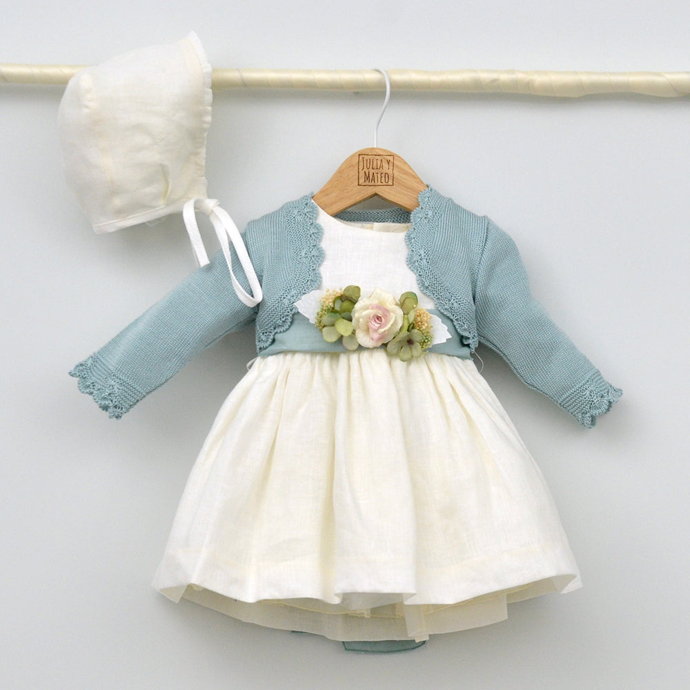 Vestido bebés lino Beatriz con adorno floral