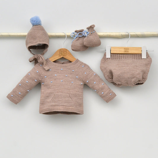 Conjunto bebés punto Tajo con jersey, culotte, capota y patucos