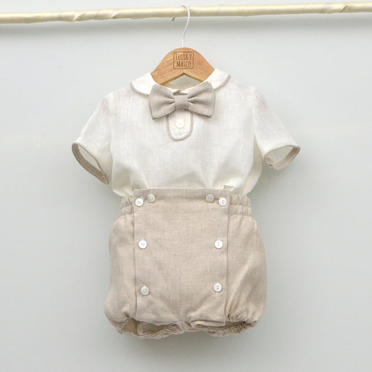 conjunto traje bautizo ceremonia niños color arena con pajarita Amaya Comprar traje online para arras 3,6,9,12,18,24,36 meses hermanos conjuntados en color arena hecho en españa