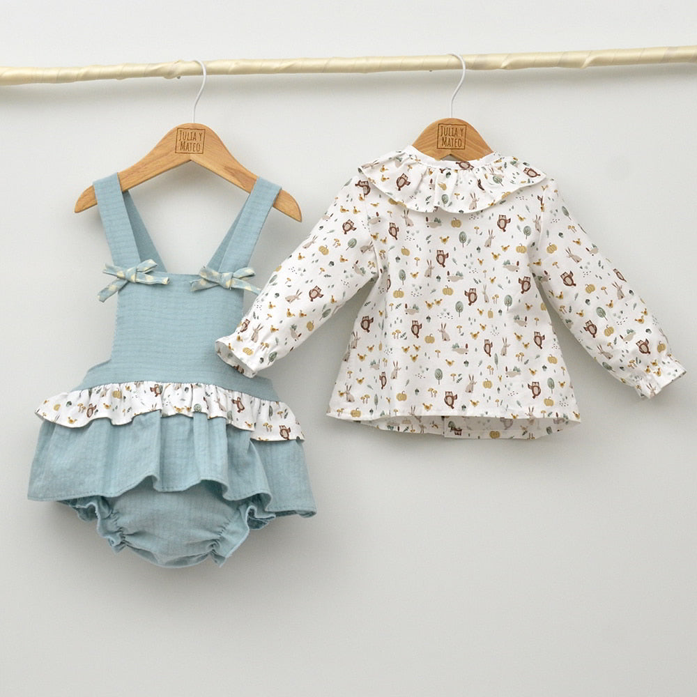 Conjunto bebé Emma con falda peto y blusita