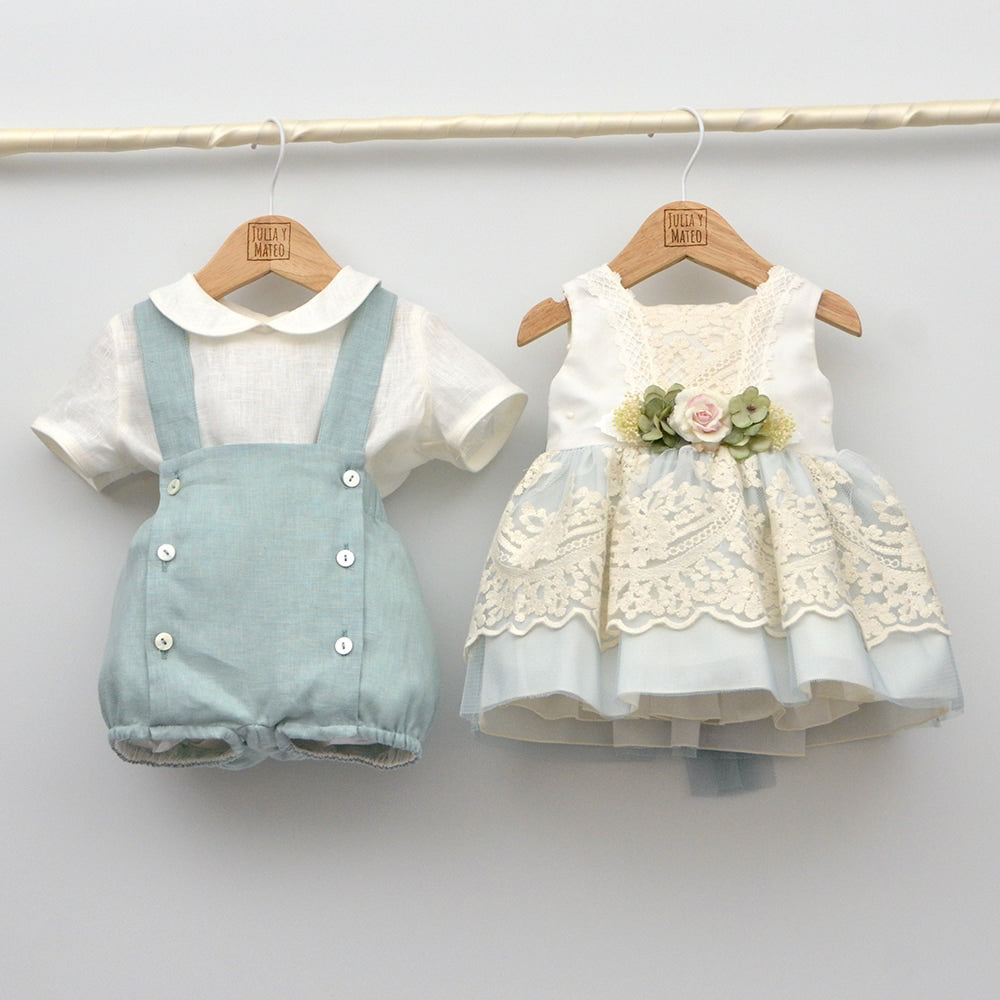 Vestido bebés de tul bordado Sara con adorno floral