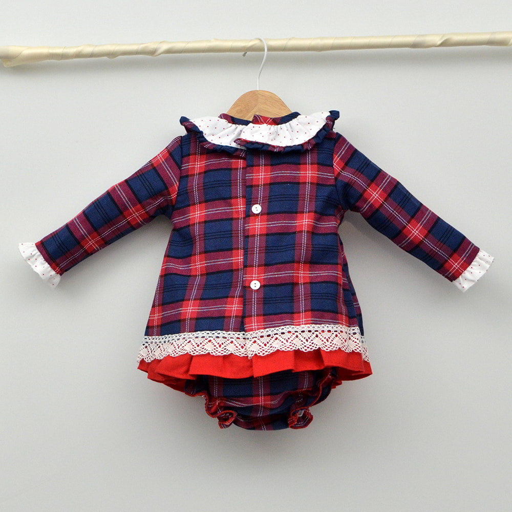 Jesusito bebé Martín con braguita