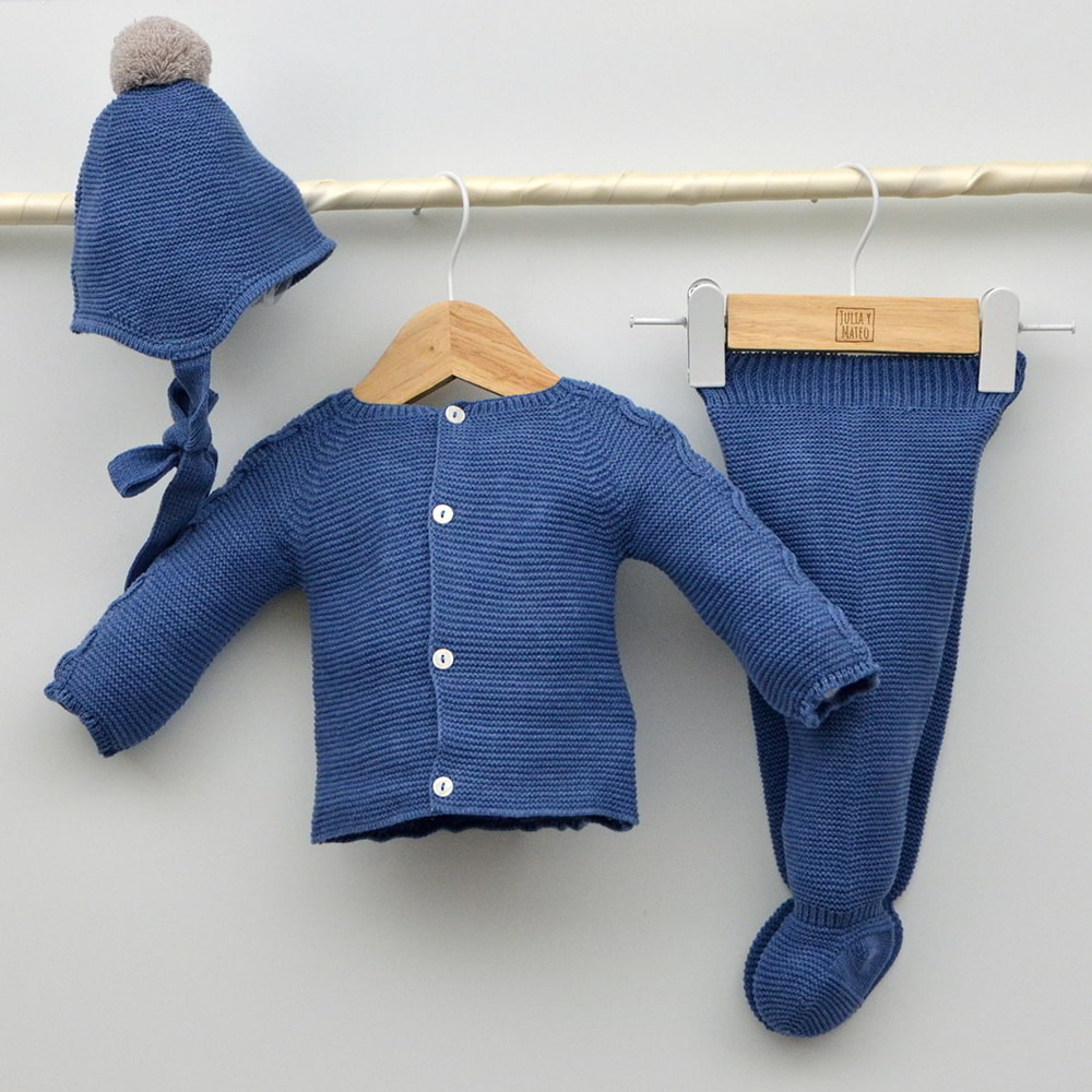 Conjunto bebés punto Aranjuez con jersey, polaina y gorrito con pompón