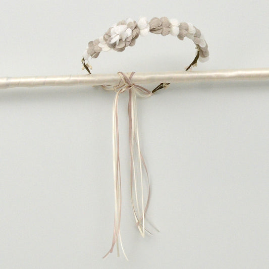 Diadema Leo flores