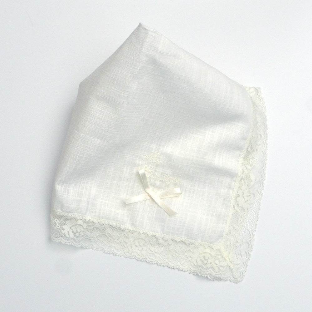 Pañuelo Ángel de Bautizo con puntilla