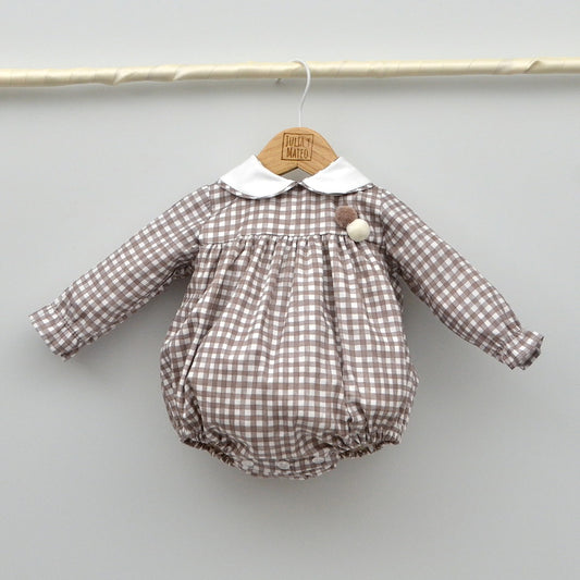 tienda ropa online de bebes niños noñas elegante clasica hecha en españa vestir a hermanos a juego en fiestas ropa para hermanos conjuntados coordinados DOña carmen mayoral envios toda españa