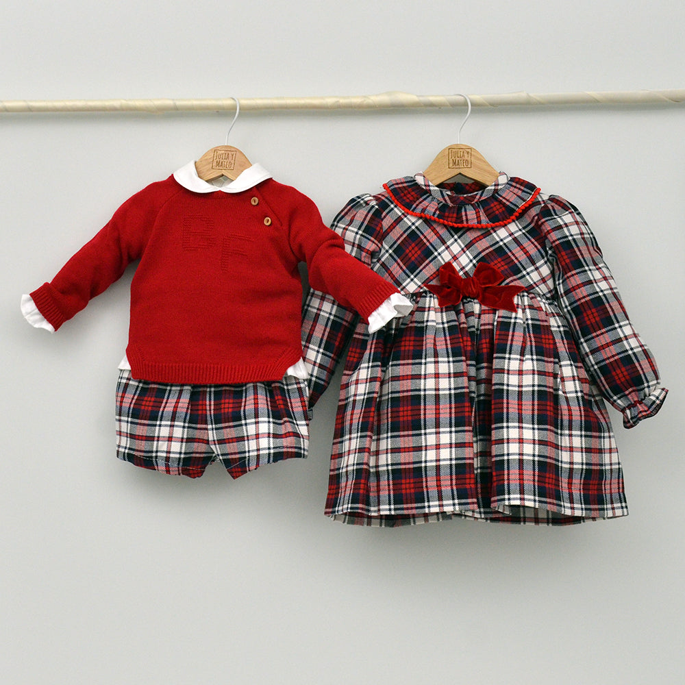 trajes navidades niños conjuntados vestidos rojo navidad fotos navideñas españa niñas coordinadas tienda Online moda infantil fiestas