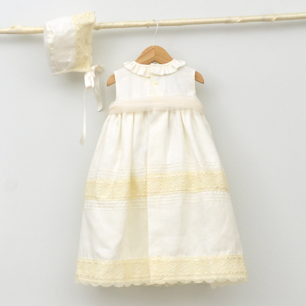 Ropa bautizo clasica hecha en españa tienda online batones faldones lino largos cortos acristinar bautismo trajes bautizo elegante clasico precio