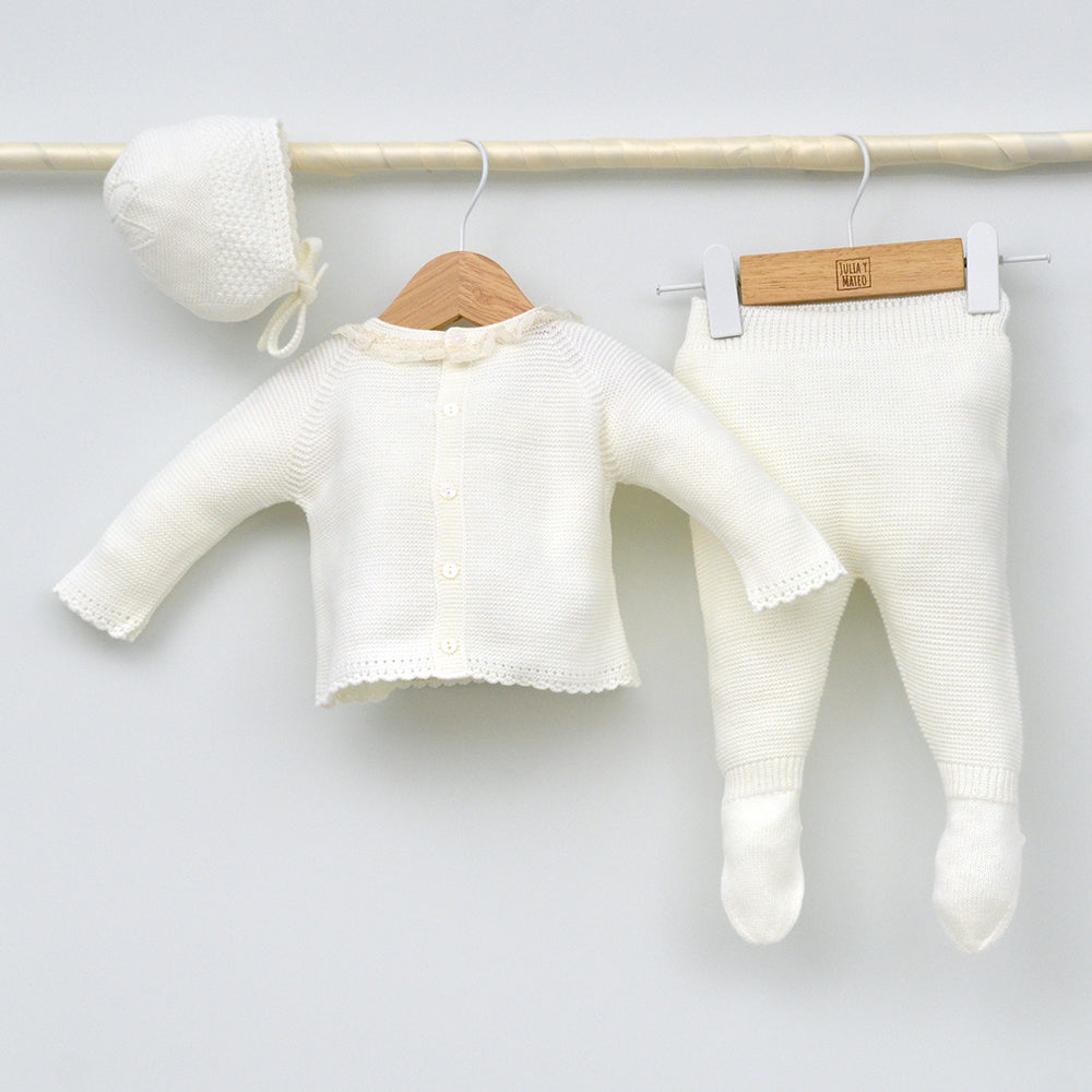 Conjunto bebés María de punto con jubón, polaina y capota