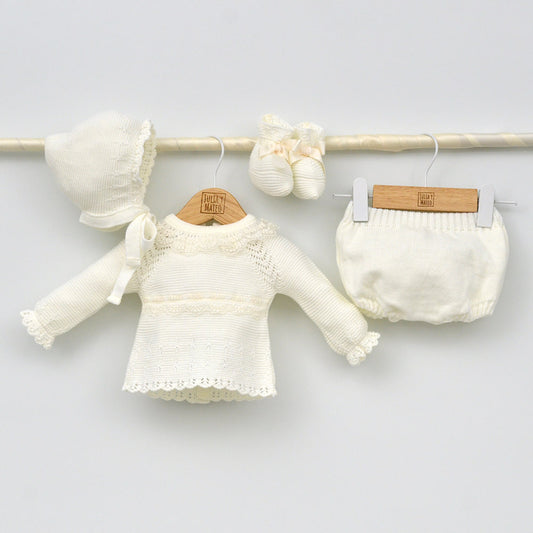 Conjunto bebés punto Ángel con jersey, culotte, capota y patucos