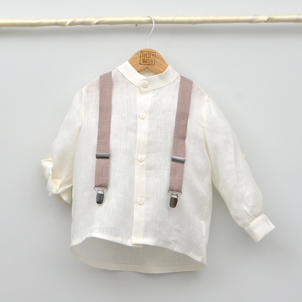 Conjunto lino Isabel con camisa cuello Mao, pajarita, tirantes y pantalón con Fajín talla 10 años