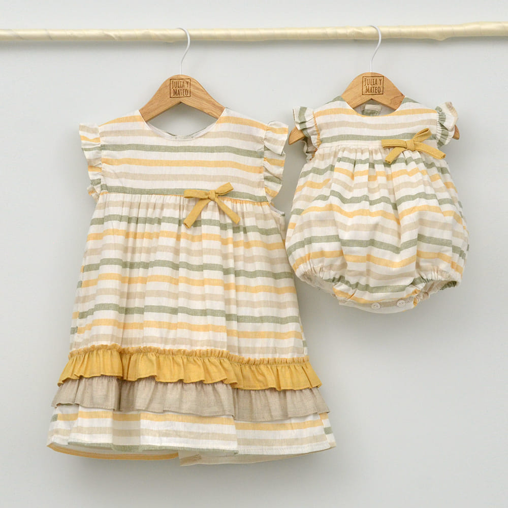 Conjunto bebé Oporto con peto y camiseta