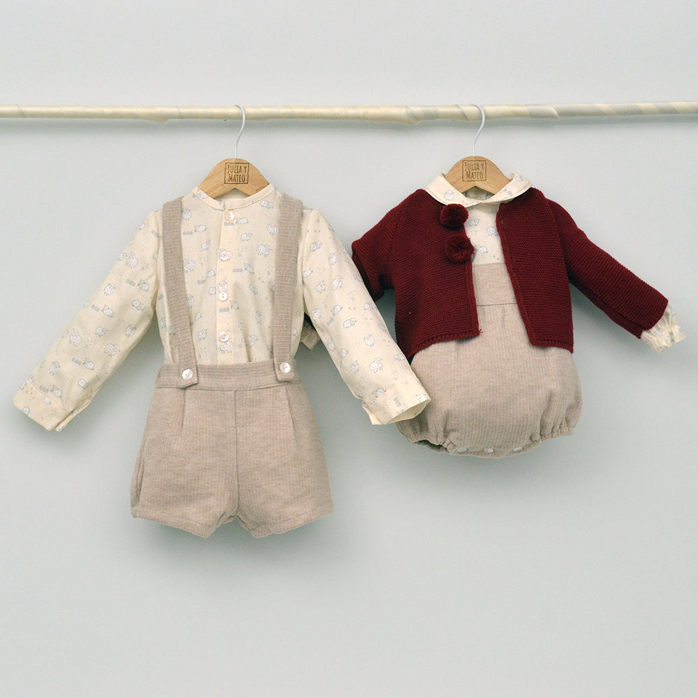 Conjunto bebé Alex con peto y camisa cuello Mao