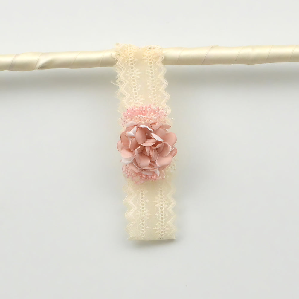 Vestido tul plumeti Paula con capota