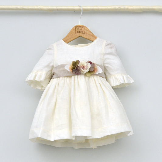 Vestido bebés lino Leo con adorno floral