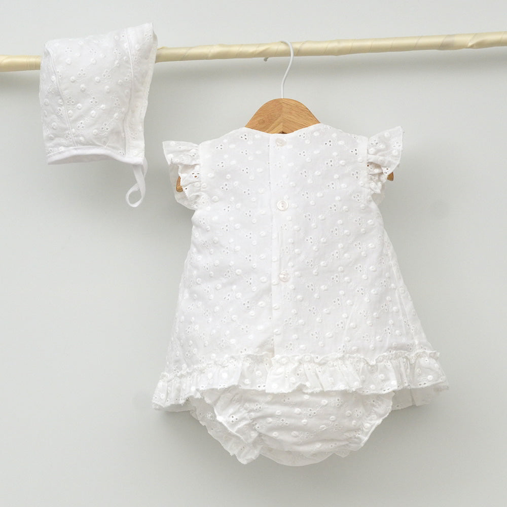 vestidos vestir niñas blancos jesusitos bebes con encanto trajes bodas eventos niñas 6,9,12,18,24,30,36, meses tienda online ropa clasica bebes Mayoral DOña Carmen VEstir a hermanas conjuntadas con encanto arras bodas