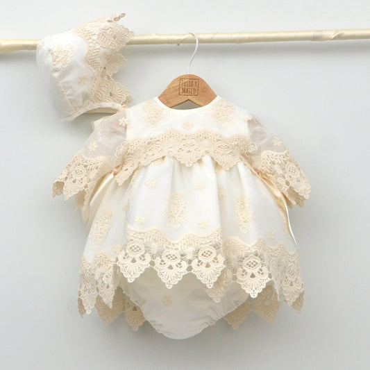 tienda online trajes de bautizo niñas vestidos bautizo jesusitos hecho en españa clasico elegante tul capota braguita conjuntos bautismo