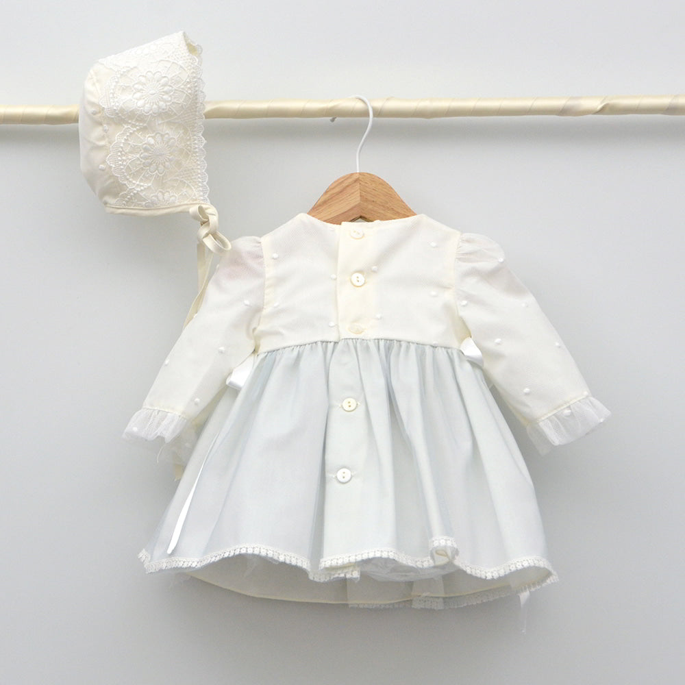 Vestido tul Teresa con capota