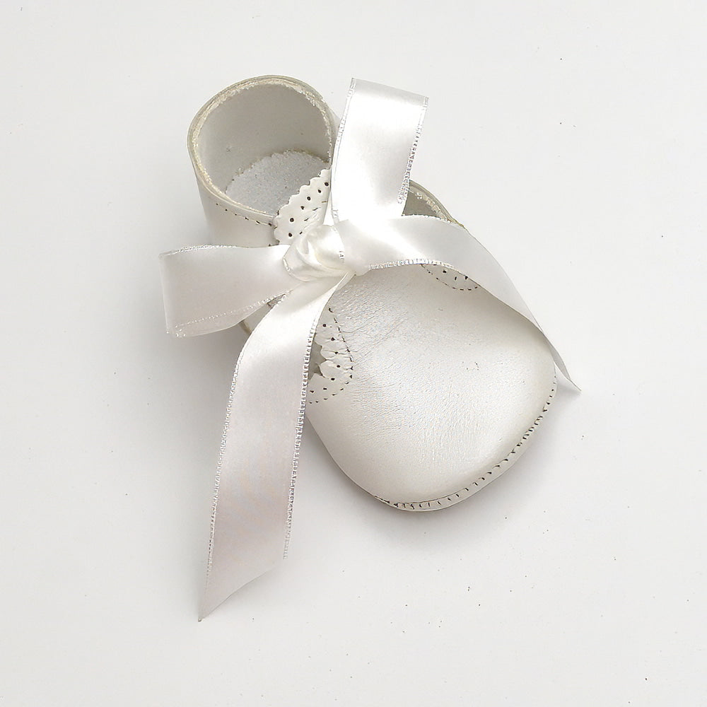 calzado ceremonia niño zapato bautizo blanco piel lazo niños bebes españa tienda online ropa eventos clasica hecha en españa