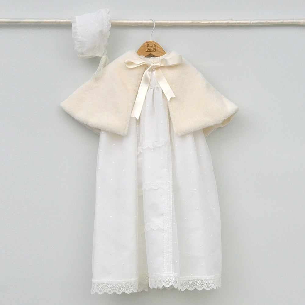 capa de bautizo de  pelito para invierno