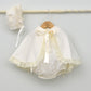 Capa y Pelele de bautizo clásico en color marfil con bordados artesanales y capota a juego para bebé hecha en españa