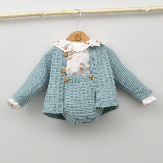 Conjunto bebe Luna con blusita, peto y chaqueta