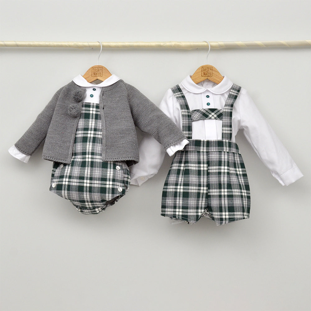 Conjunto bebé Hugo con peto y camisa cuello bebé