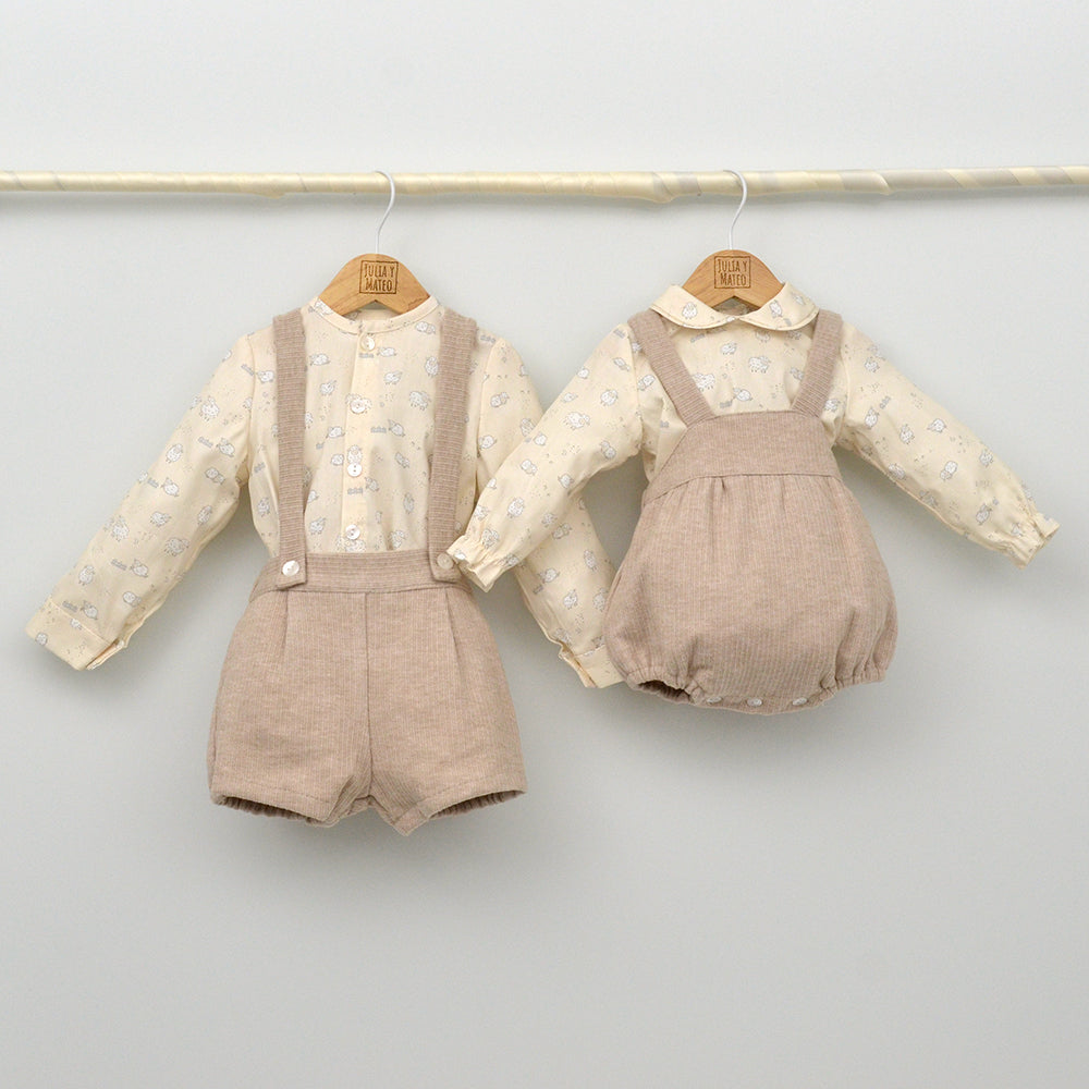 Conjunto bebé Alex con peto y camisa cuello Mao