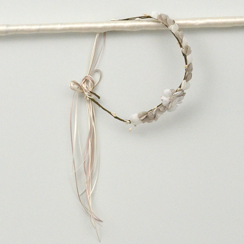 Diadema Leo flores