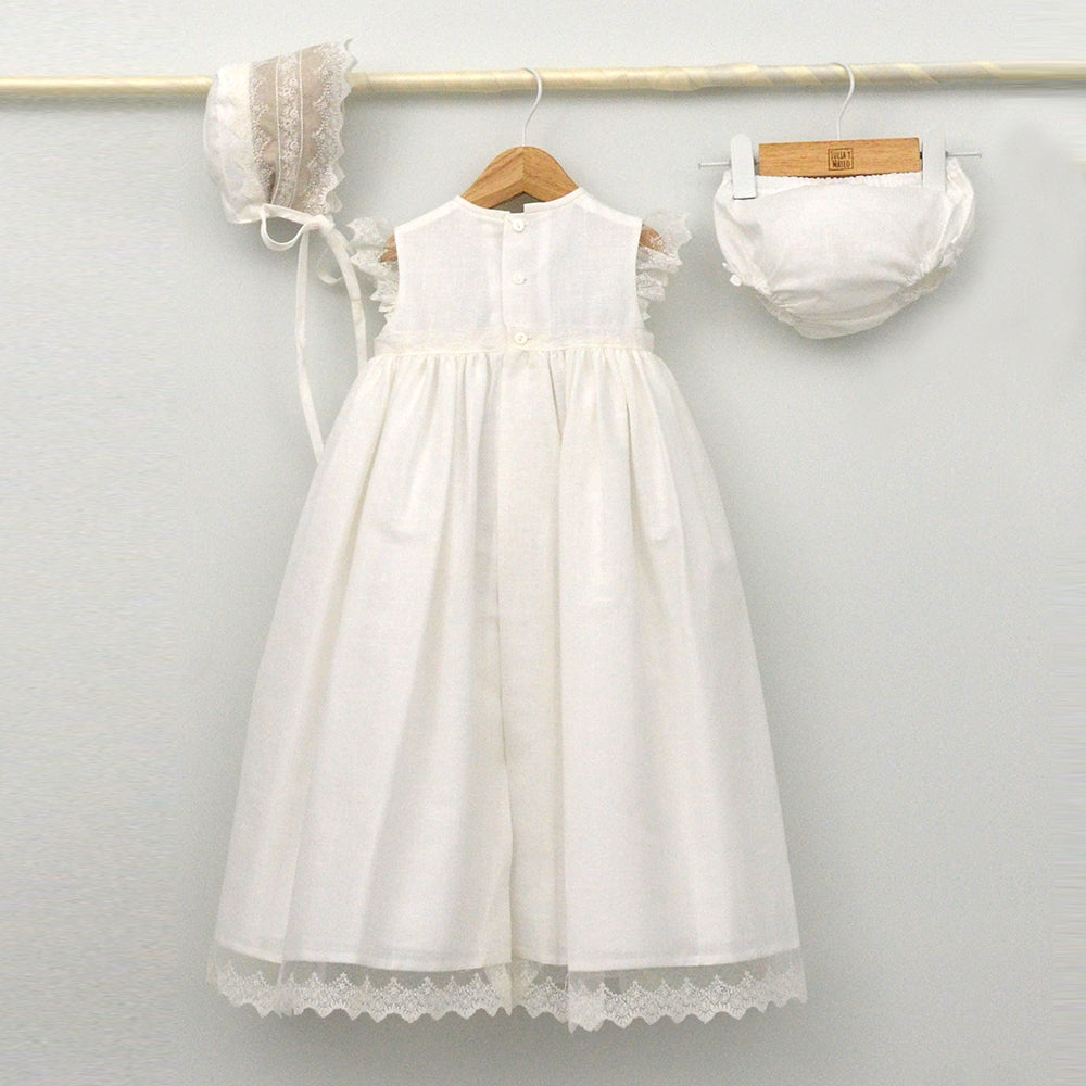 Faldón de Bautizo bordado Amaya con capota y culotte