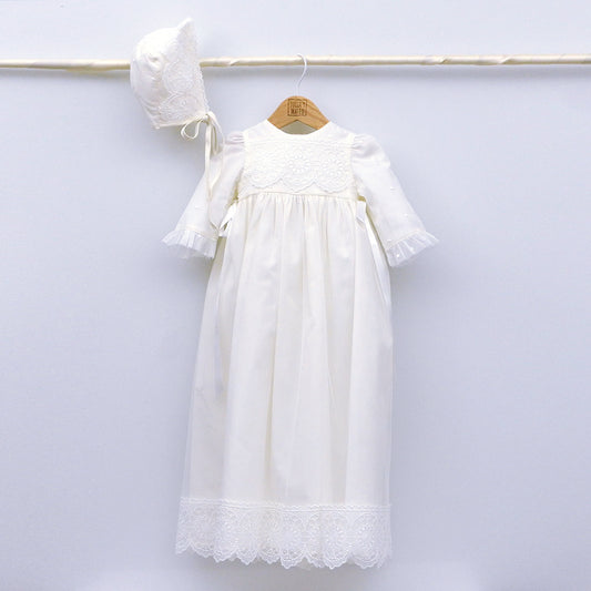 faldon clasico largo bautizo niños bebes hecho en españa blanco roto bordado plumeti capota