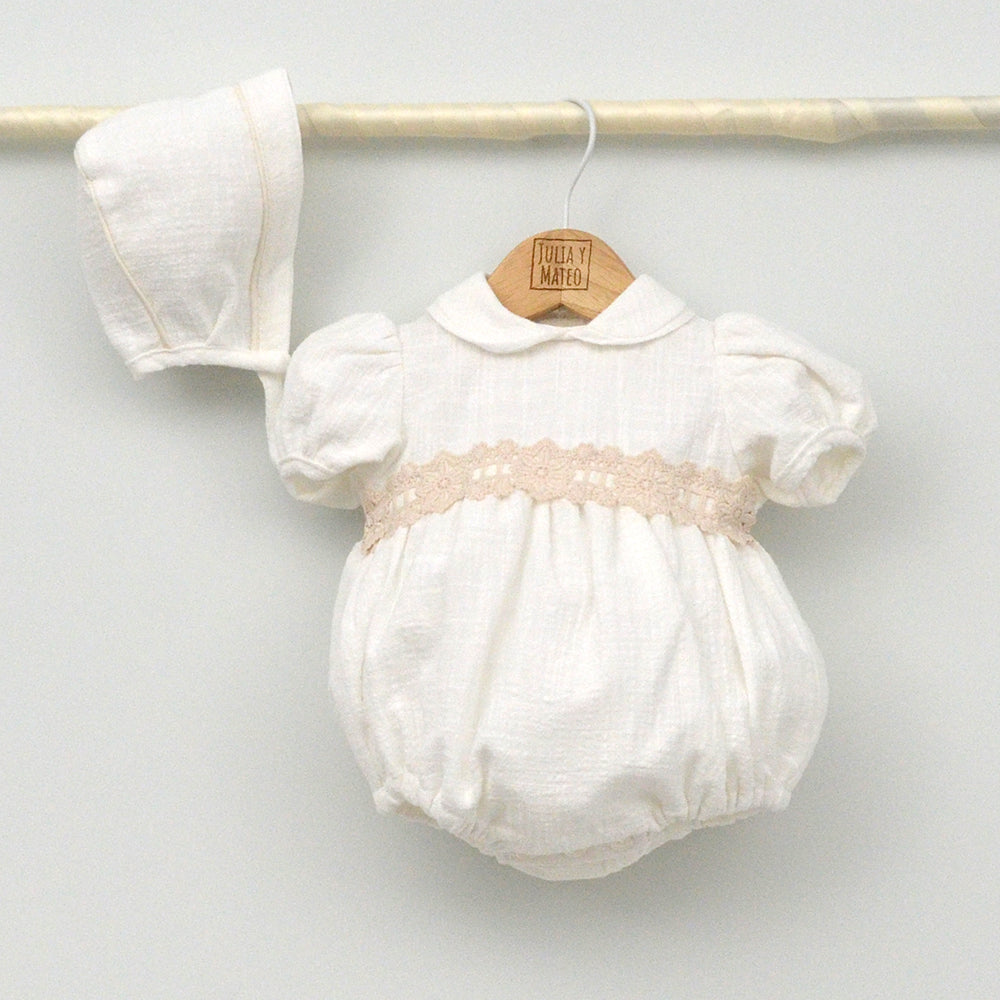 Ranita bebé Capri con capota