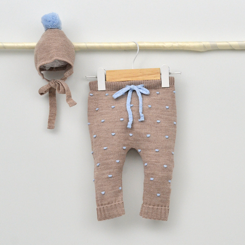 Conjunto bebés punto Tajo con jersey, pantalón y capota con pompón