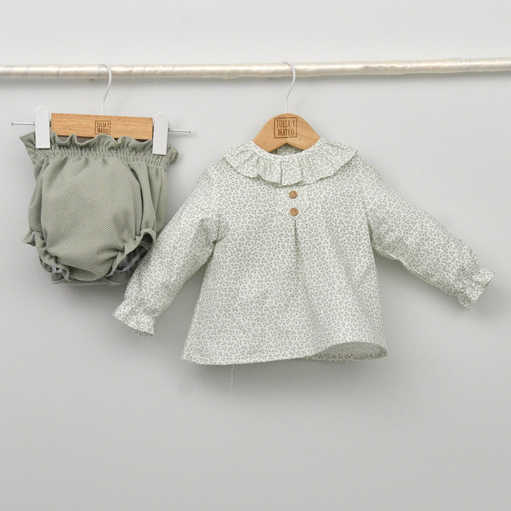 Conjunto de vestir bebé con blusa y ranita "Lucía"