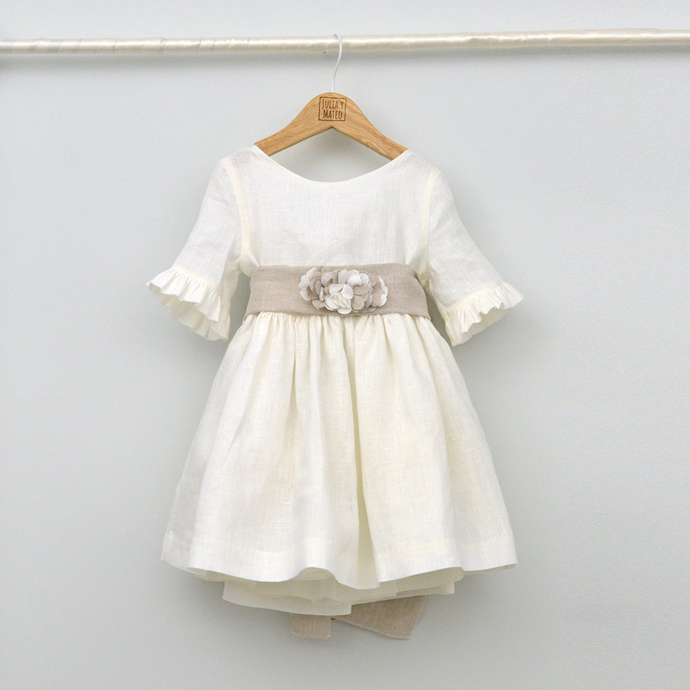 Vestido ceremonia niña de lino con adorno floral de lino "Leo"