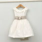 Vestido niña Emma con fajín de lino y adorno floral