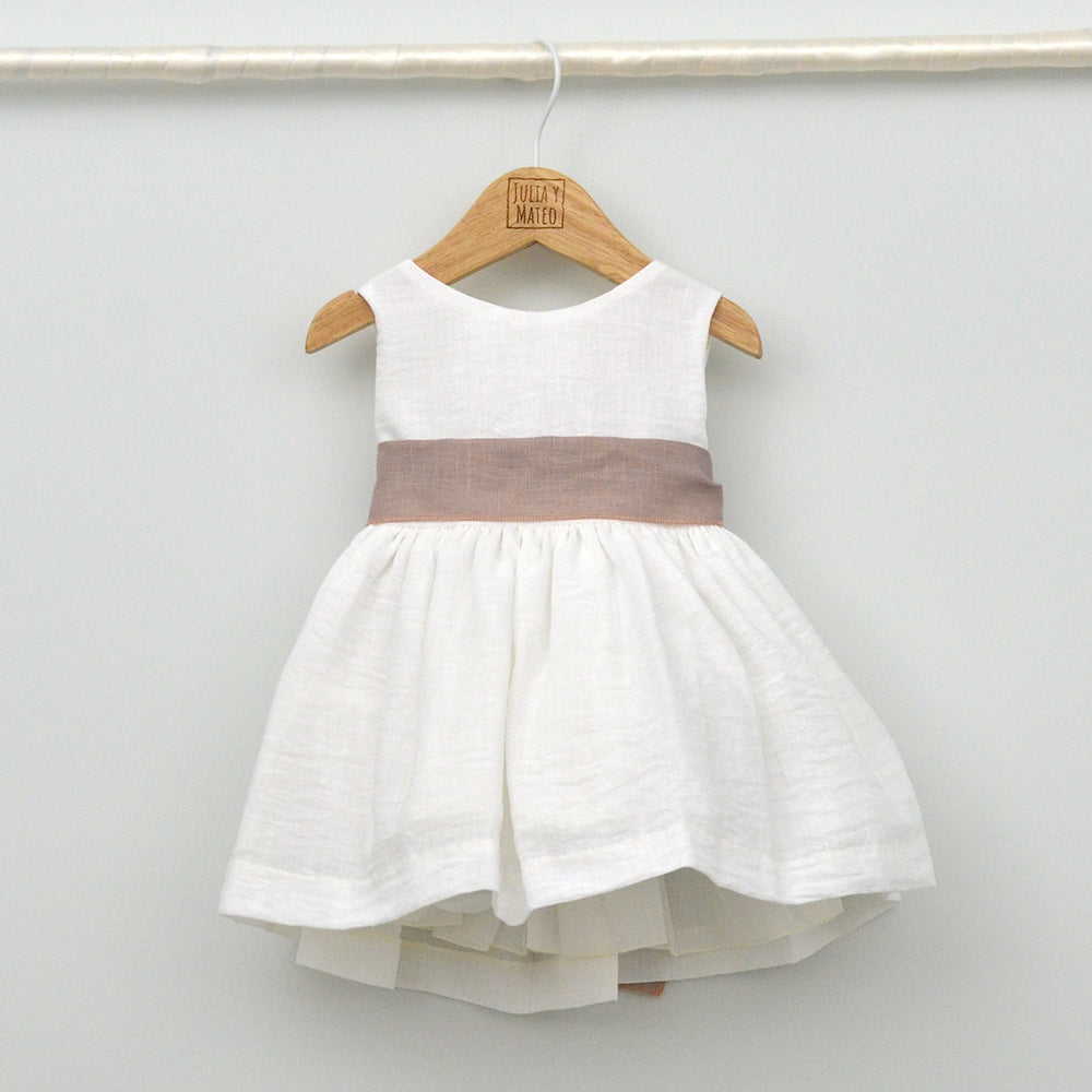 Vestido bebés Emma con fajín de lino y adorno floral