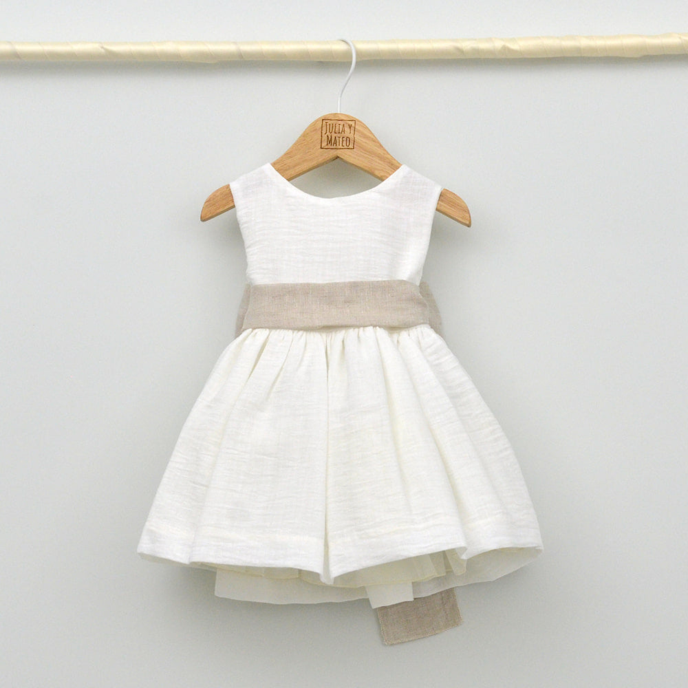 vestido bautizo niña traje arras ceremonia bebes 3,4,6,9,12,14,15,18,20,24,meses , 1,2,3,años, estilo clasico hecho en españa, adorno floral, fajin lino en arena, moderno, elegante