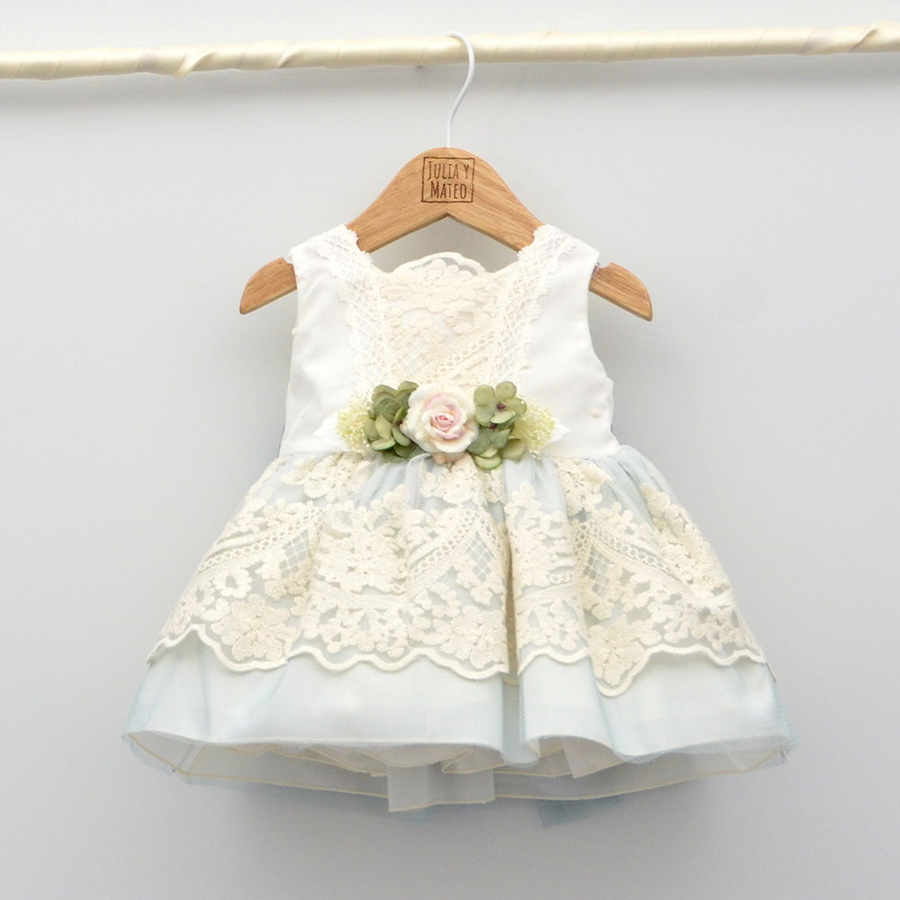 Vestido niña de tul bordado Sara con adorno floral