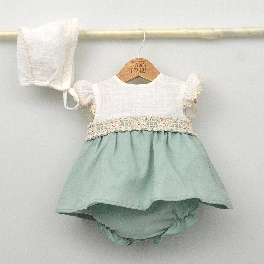 Jesusito bebé Corfú con culotte y capota