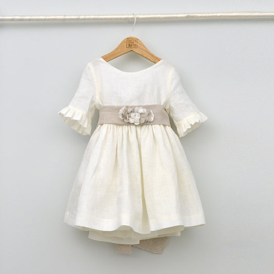 Vestido ceremonia niña de lino con adorno floral de lino "Leo"