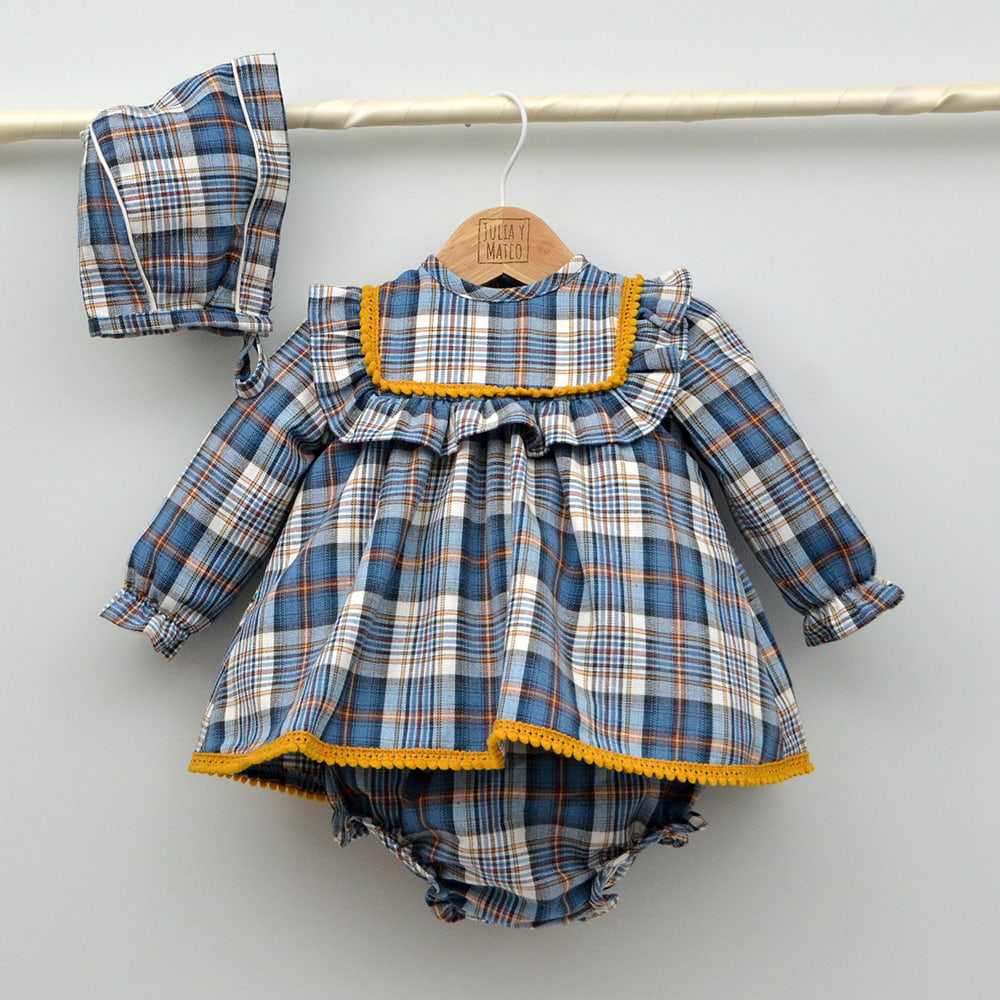 La mejor tienda online de  ropa de vestir de bebes hecha en españa hermanos a juego hermanos conjuntados Mayoral