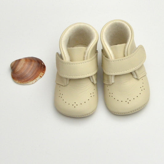 zapato Bautizo niños bebes recien nacidos beige piel hechos en españa