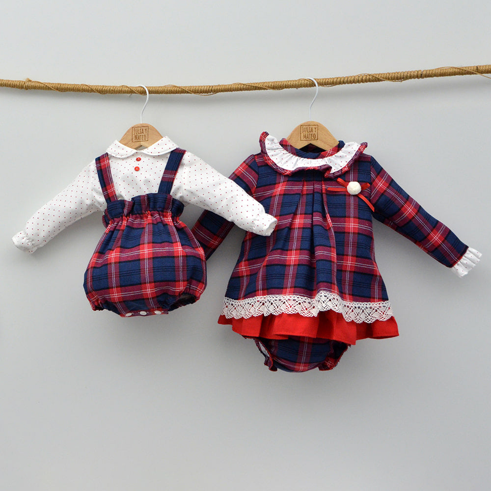 vestir hermanos iguales navidad ropa bebes niños clasica doña carmen hecho en españa